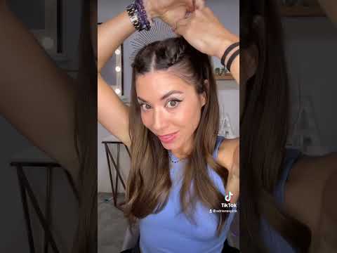 Video: 3 semplici modi per acconciare i capelli corti e lisci