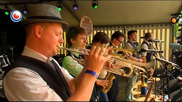 Broken Brass Ensemble live op befrijingsfestival Ljouwert 2014