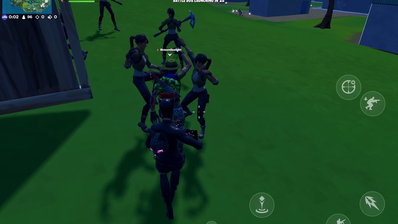 A default skin doing a meowscles built in emote ( IS HE A HACKER? )