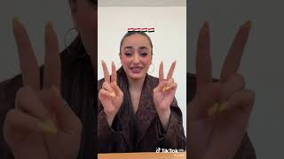 🔥 Stunning Saudi girl in 'Dag Dag Sab’atain'.. The Yemeni trend goes global #Shorts #trending