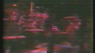 Sittin In Limbo (1974) - Three Dog Night