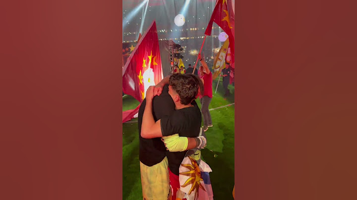 🫂 Fernando Muslera ve Dries Mertens, şampiyonluğun ardından bir arada. #shorts #galatasaray