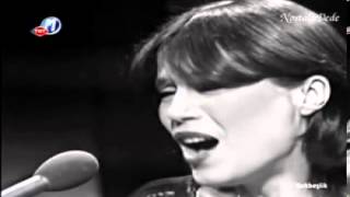 Video thumbnail of "Ayten Alpman - Bir Başkadır Benim Memleketim 1978"