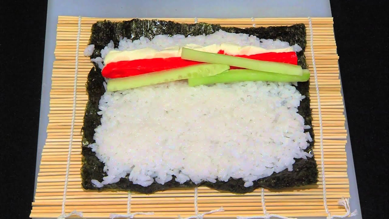 En 2 minutitos - Sushi de surimi / Sushi frutal - YouTube