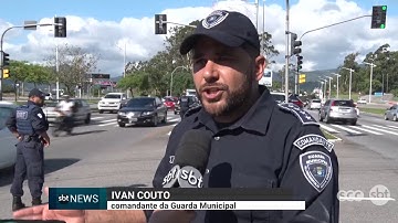 Mobilidade em Florianópolis: operação faz controle manual de semáforos