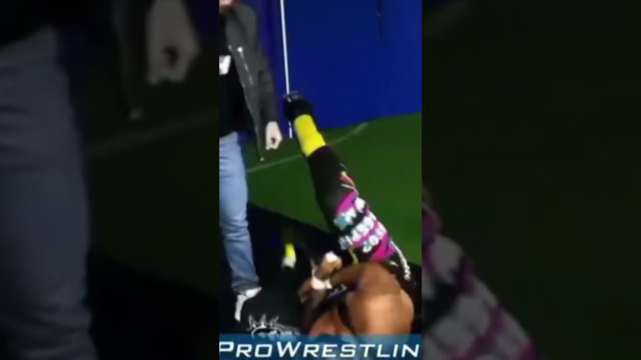 PRO WRESTLING CHAIR SHOTS! This was dangerous... 😱🤕😤 