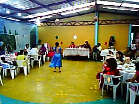 Primera Comunion de Rebeca Vasquez Prado "Danza Ri...