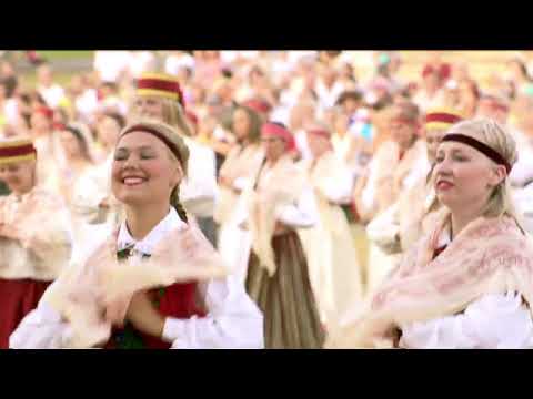 Estonian Dance Celebration - traditions and nowadays