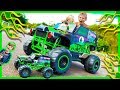 Power Wheels Ride on Monster Truck Grave Digger CRUSHES RC Monster Truck - Surprise Toy Unboxing