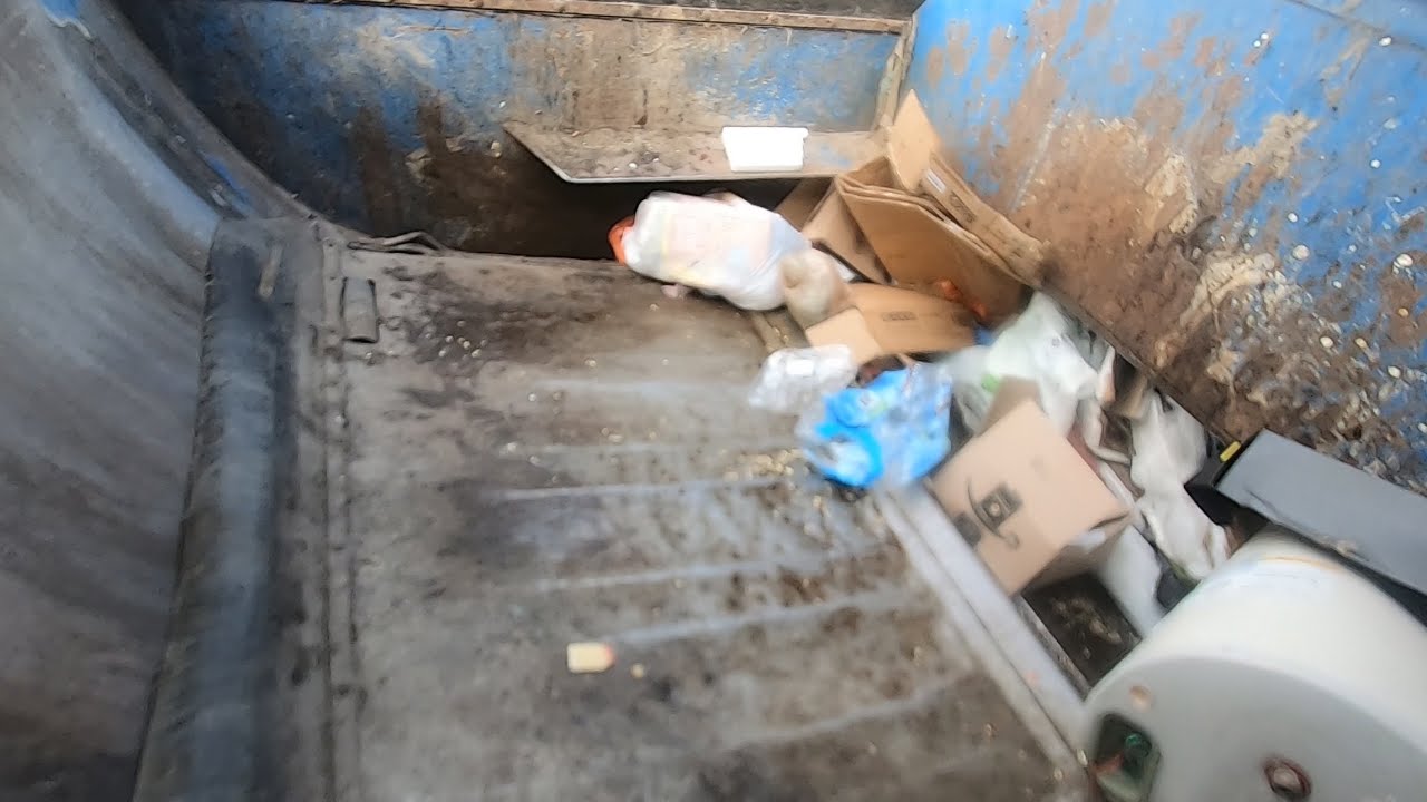 Republic services Python garbage truck hopper view p1