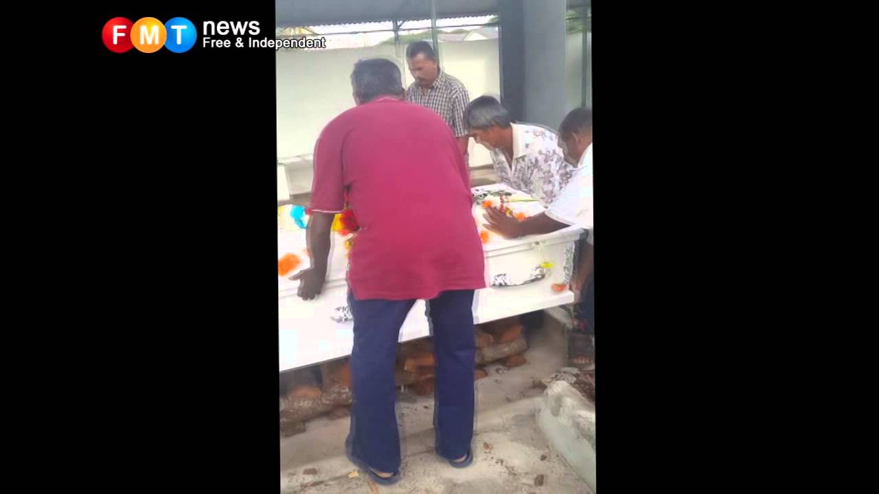 Manual Cremation At Penang Youtube