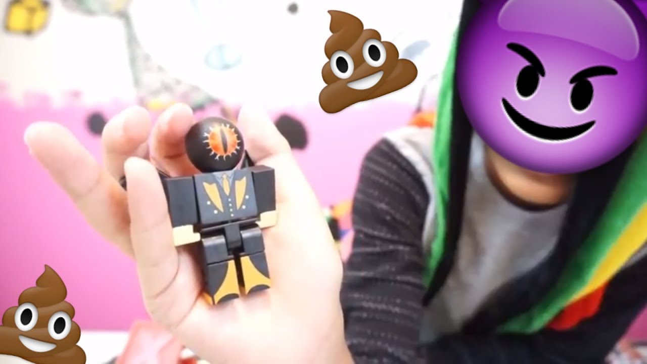 Catching Up With Roblox Toys Brick Series 4 Check Out My Fnaf - roblox rare action figure set tim7775 redguard series 1 new in box w code