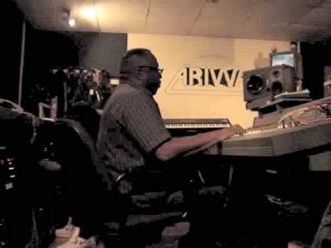 12RAEL & MAD PROFESOR ARIWA 2009