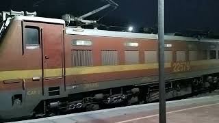 Bikaner - Indore Mahamana Express departing from Sikar Junction