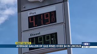 Gas prices continue to climb in Lincoln