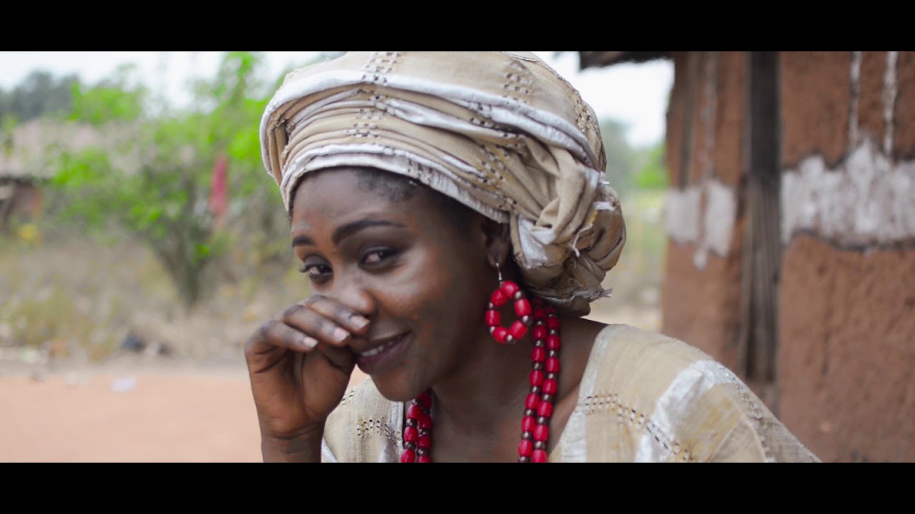 Ayajo Ololufe (Valentine)