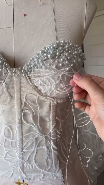 Making a wedding dress *for fun!!* PART 1: the bodice!