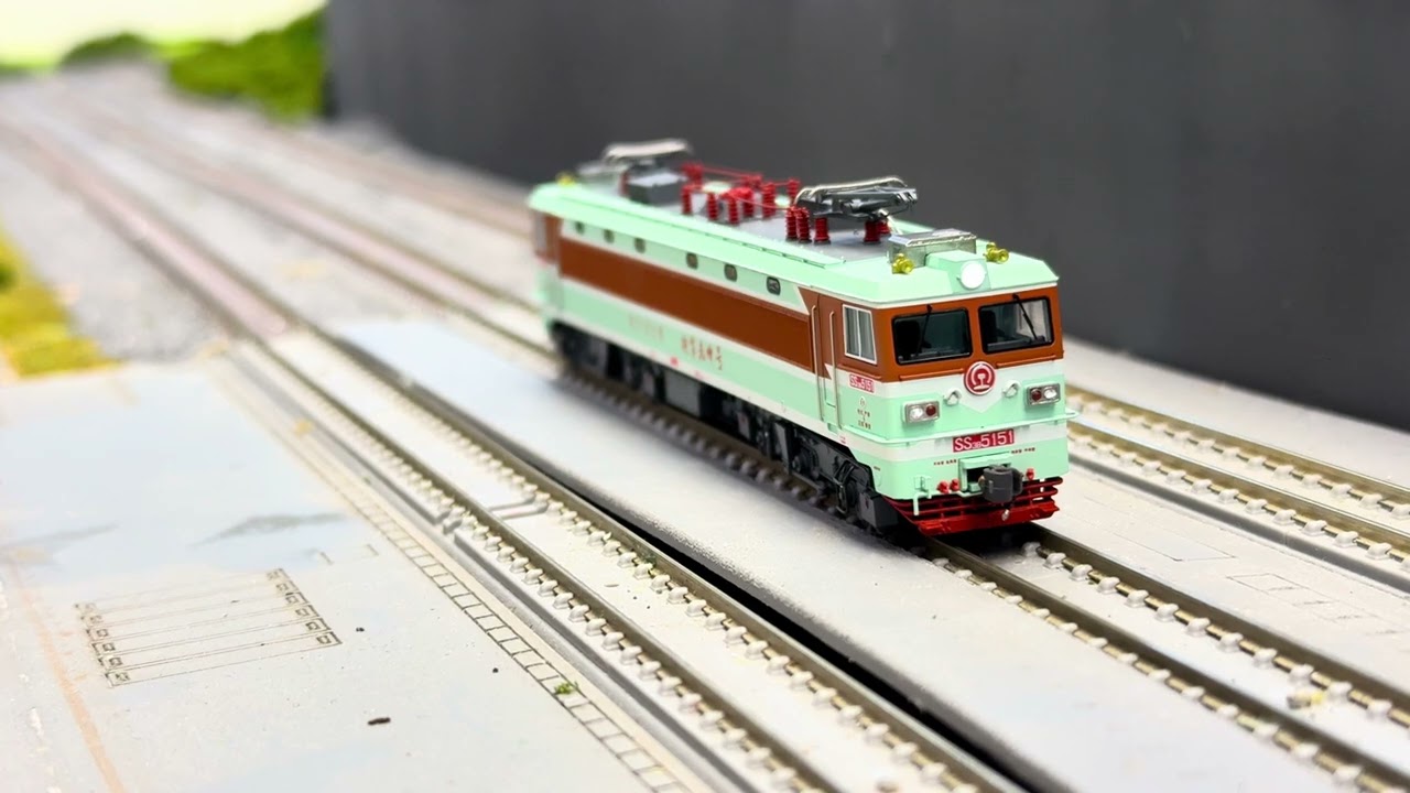 長鳴火車模型 CHANGMING JSQ5 自動車輸送列車 中鉄特貨塗装 maxresdefault.jpg