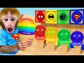 القرد بيبو يأكل هلام قوس قزح ويلعب مع بطة لطيفة بون بون بالعربية القرد بيبو يأكل هلام قوس قزح ويلعب مع بطة لطيفة بون بون بالعربية