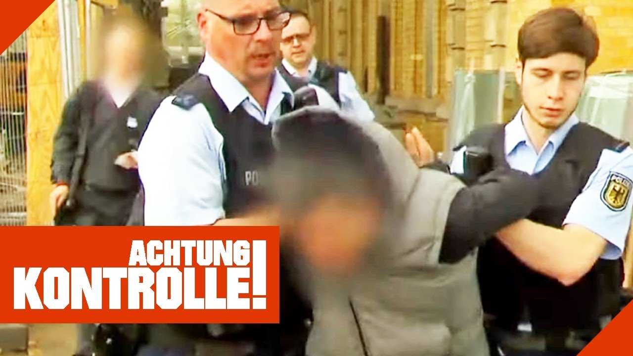 Aggro-Schwarzfahrer landet in der Zelle! Polizei greift hart durch! | Achtung Kontrolle | Kabel Eins