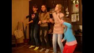 Gangnam Style. Мега дівчата :)