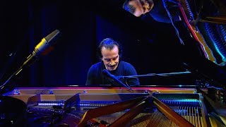 Yanni – “Seléna’s Theme“ - Live On Broadway!