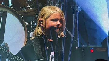 6-year-old Roy Orbison 3 , stage debut with Joe Walsh & Dave Grohl on  "Rocky Mountain Way"