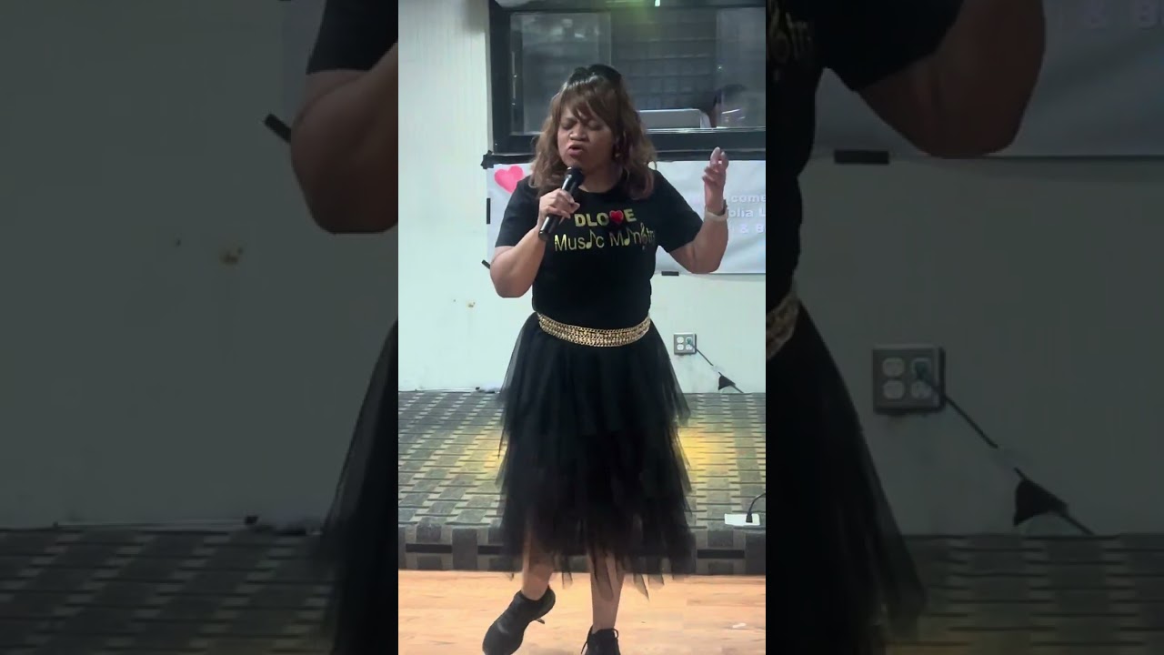 In Your Presence by W. Denae Lovett, DLove Music Ministry- LIVE at GOSPEL VIBES