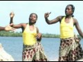 Rena Mama Video Oficial 