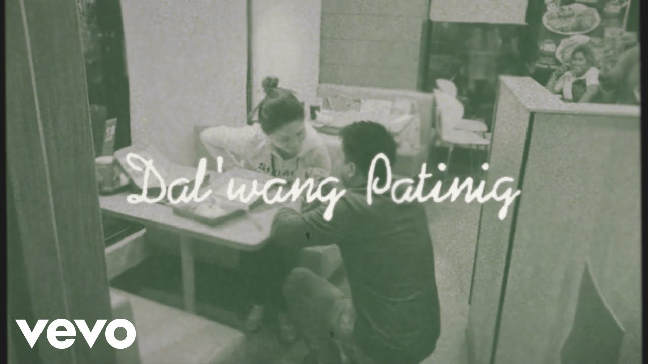 YouTube पर SunKissed Lola - Dal’wang Patinig (Official Lyric Video) देखें YouTube पर SunKissed Lola - Dal’wang Patinig (Official Lyric Video) देखें