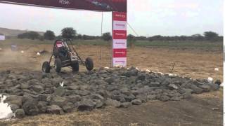 Baja 2016 India - Tackling the rock bed