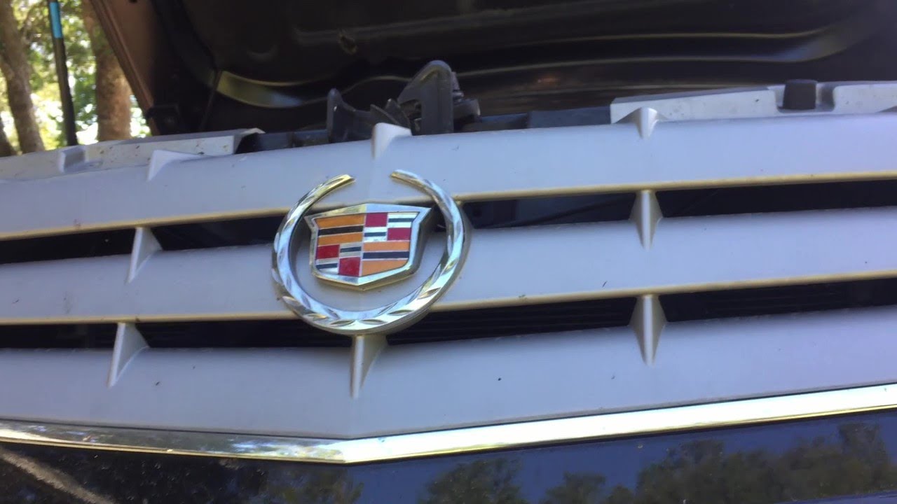 2008 Cadillac 3.6L V6 oil change - YouTube