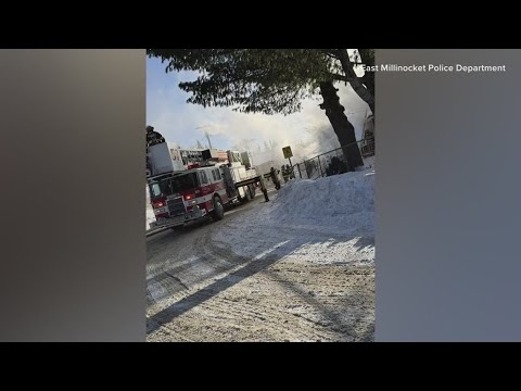 Crews battle a structure fire in Millinocket - YouTube