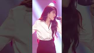 Yu Yan Sings Dont Let Love Fade With Her Unique Voice