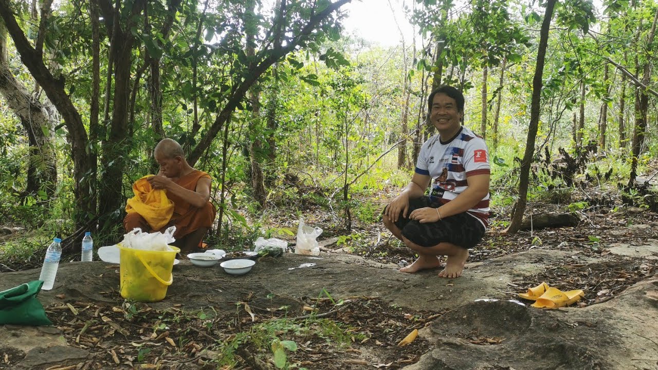 วัดดอยสวรรค์(ถ้ำสูง)​ อ.นาแก​ จ.นครพนม