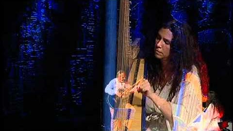 Cristina Braga | Insensatez (Tom Jobim/Vinícius de Moraes) | Instrumental SESC Brasil