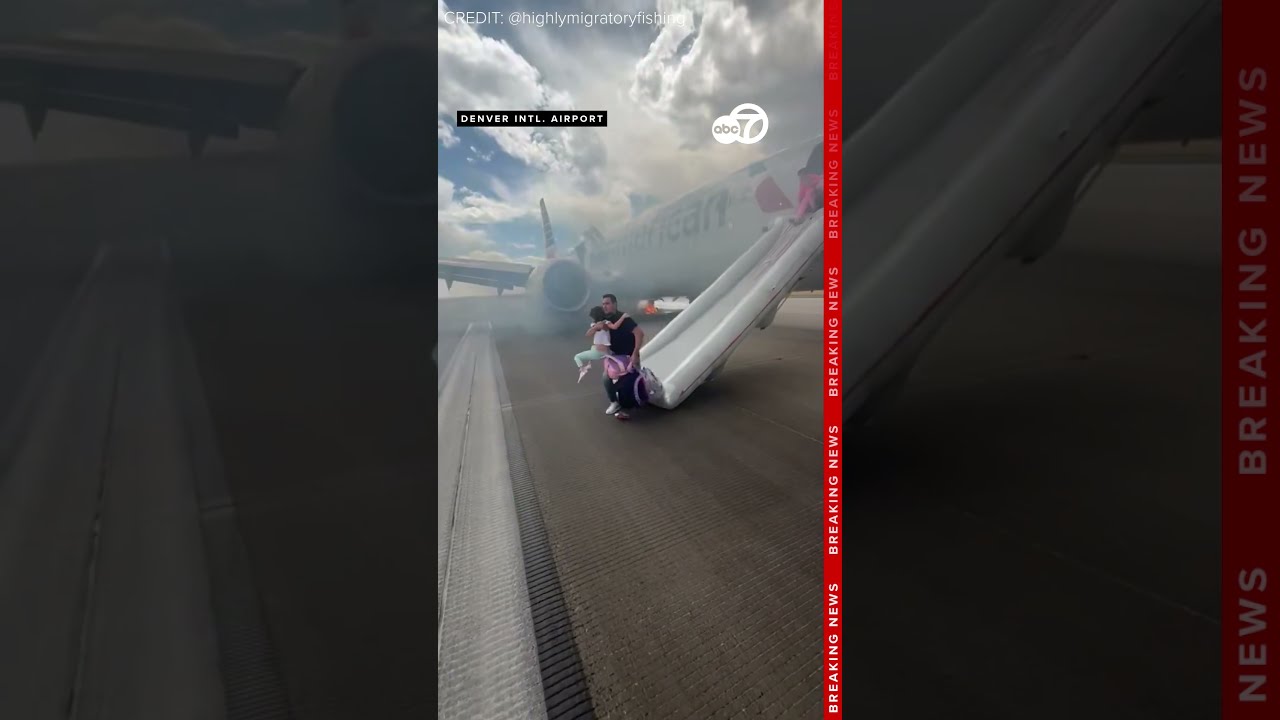 Passengers On This American Airlines Flight Had To Evacuate Their Plane The Runway