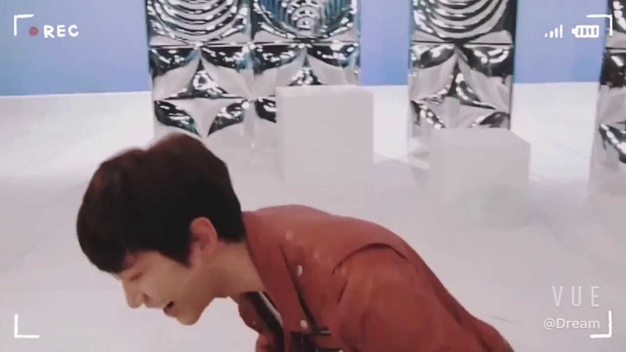 [2PM Junho] Junho’s laughter - It heals your soul and body. :p