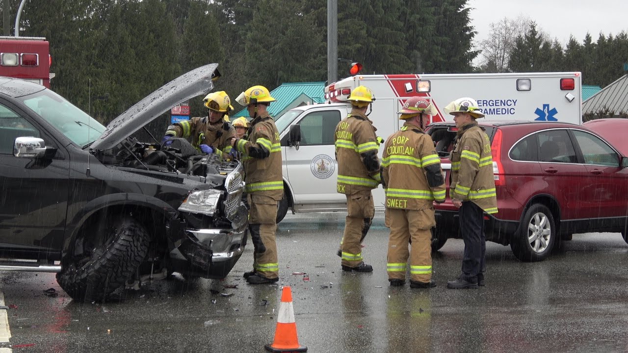Multi vehicle accident Lougheed Hwy & Oxford St. Port Coquitlam BC ...