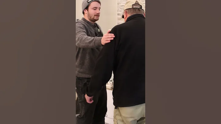 88-Year-Old Army Veteran Breaks Down After Receiving $1.77M Check #shorts