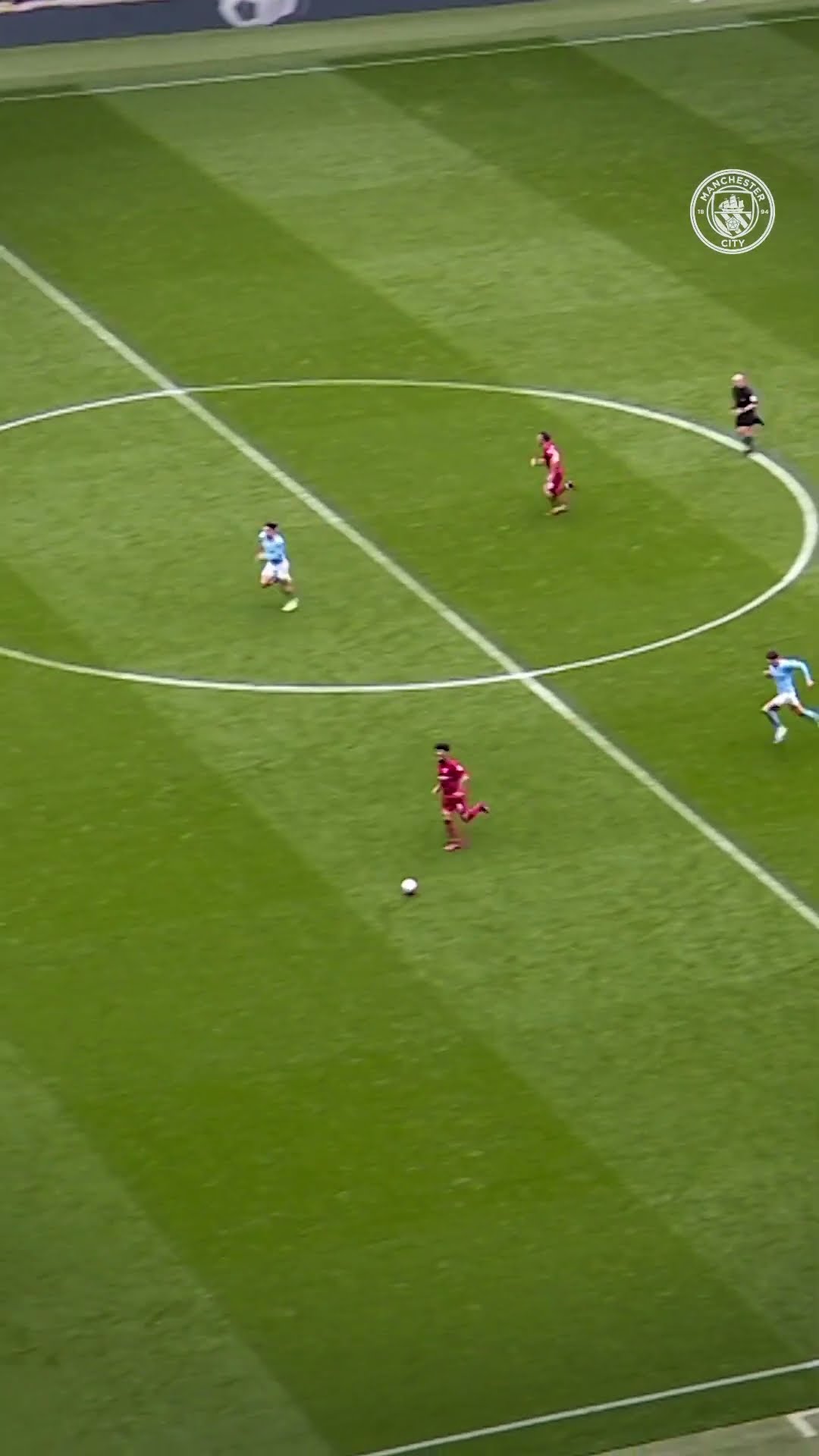 The PACE on JACK GREALISH! ?? #mancity #football #shorts #shortsvideo #shortsfeed #skills