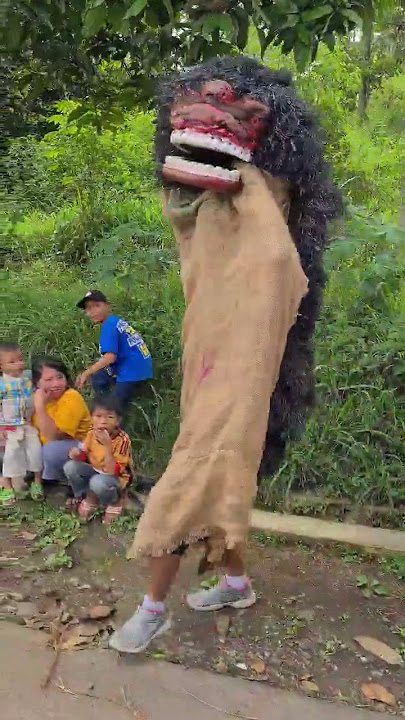 SIGAROK PRANNK BOCIL!!! Barong Seni Benjang Mekar Budaya #shorts #shortvideo