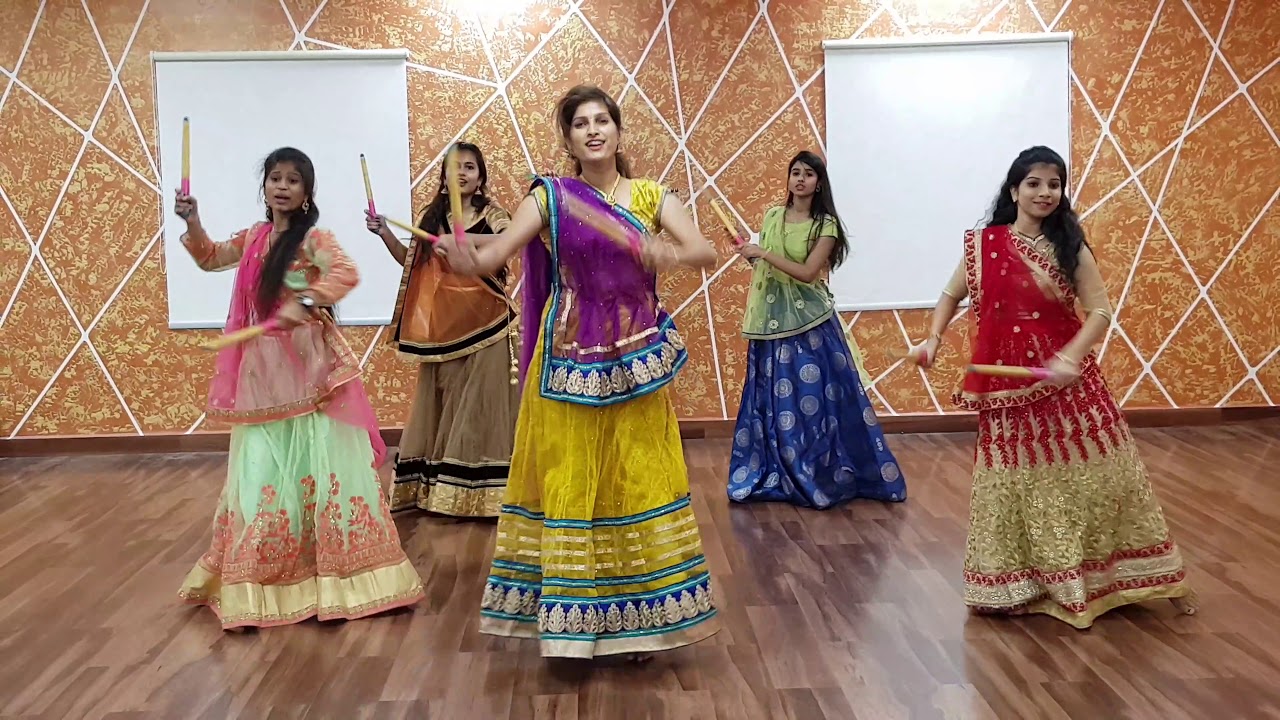 Bhaje bhaaje.. pawankalyan sir b'day special & krishnashtami celebrations @saradanceandfitnessstudio