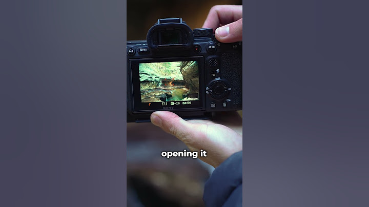 What does it mean to "expose to the right" in photography?