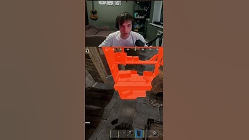 Ну тесновато зато ... |  #twitch #prigyiushiy_polas #gaming #clips  #rust #RUST #раст #memes