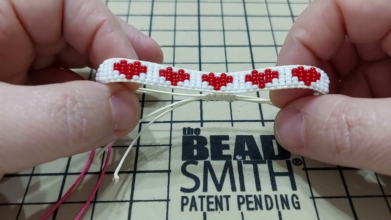 DIY Bracciale semplice con perline, bracciale cuoricini