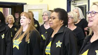 Rock Choir sing Shut Up & Dance at Wings in Wombourne (27-04-24)