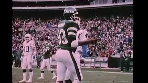 Jerome Barkum, Never Spiked A Ball After His Touch Downs. See What Happened