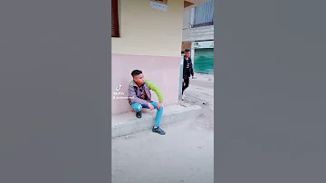 مالك يا صاحبي احكيلي سبني في حالي يا زميلي 