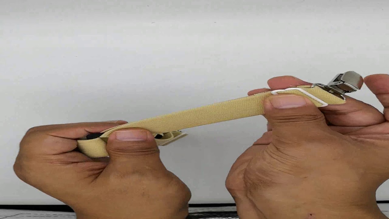 bed sheet holder strap